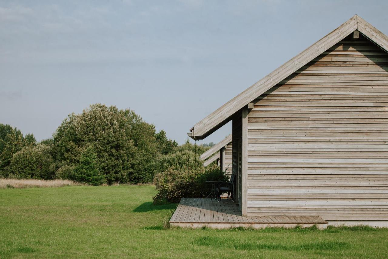 Durbes Atvari - Brivdienu Majas Ar Saunu Esterno foto